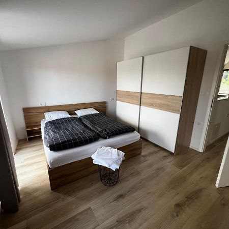 Danilo'S Apartments Копер Экстерьер фото