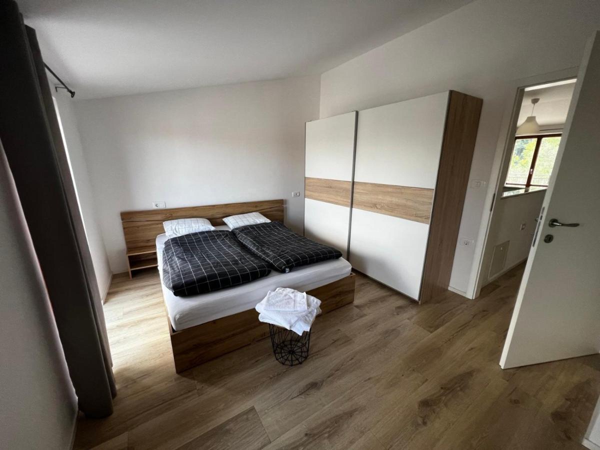 Danilo'S Apartments Копер Экстерьер фото