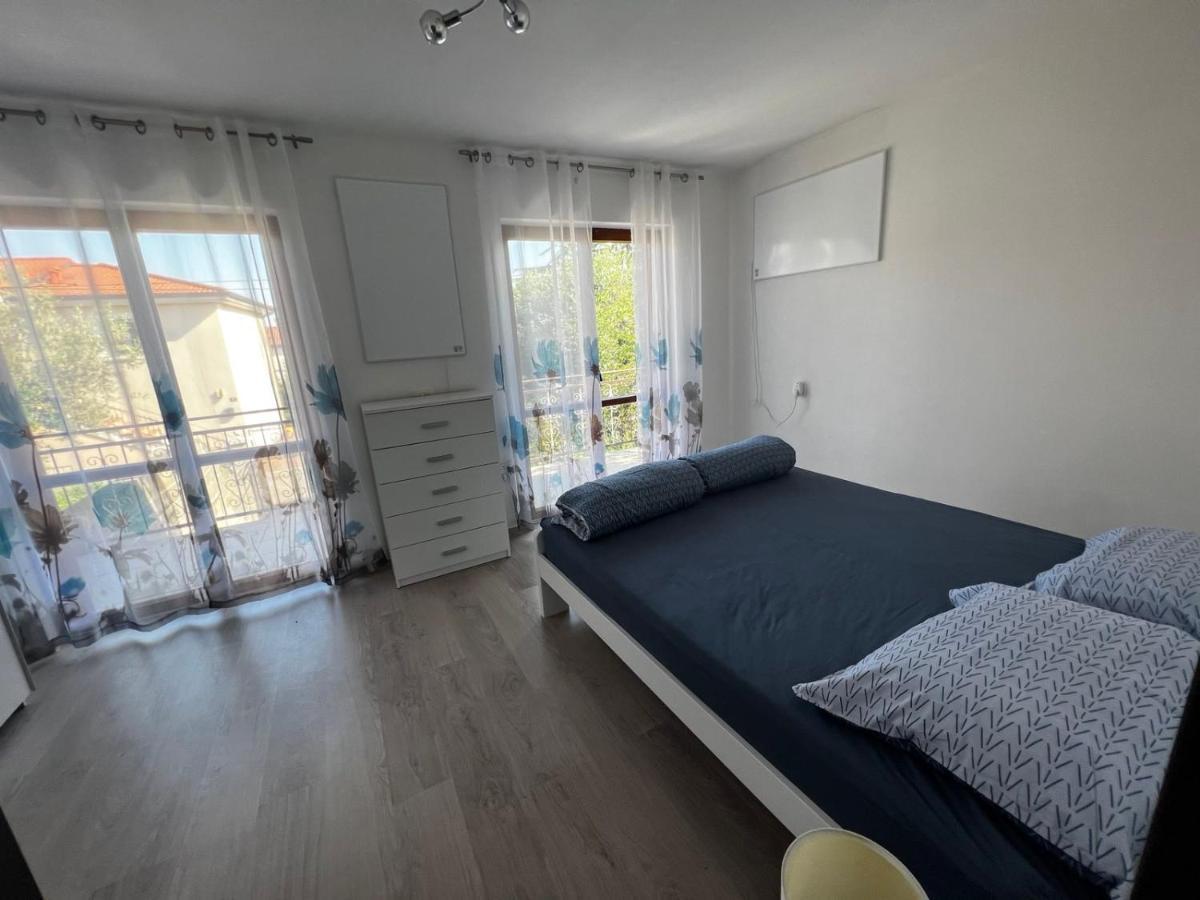Danilo'S Apartments Копер Экстерьер фото