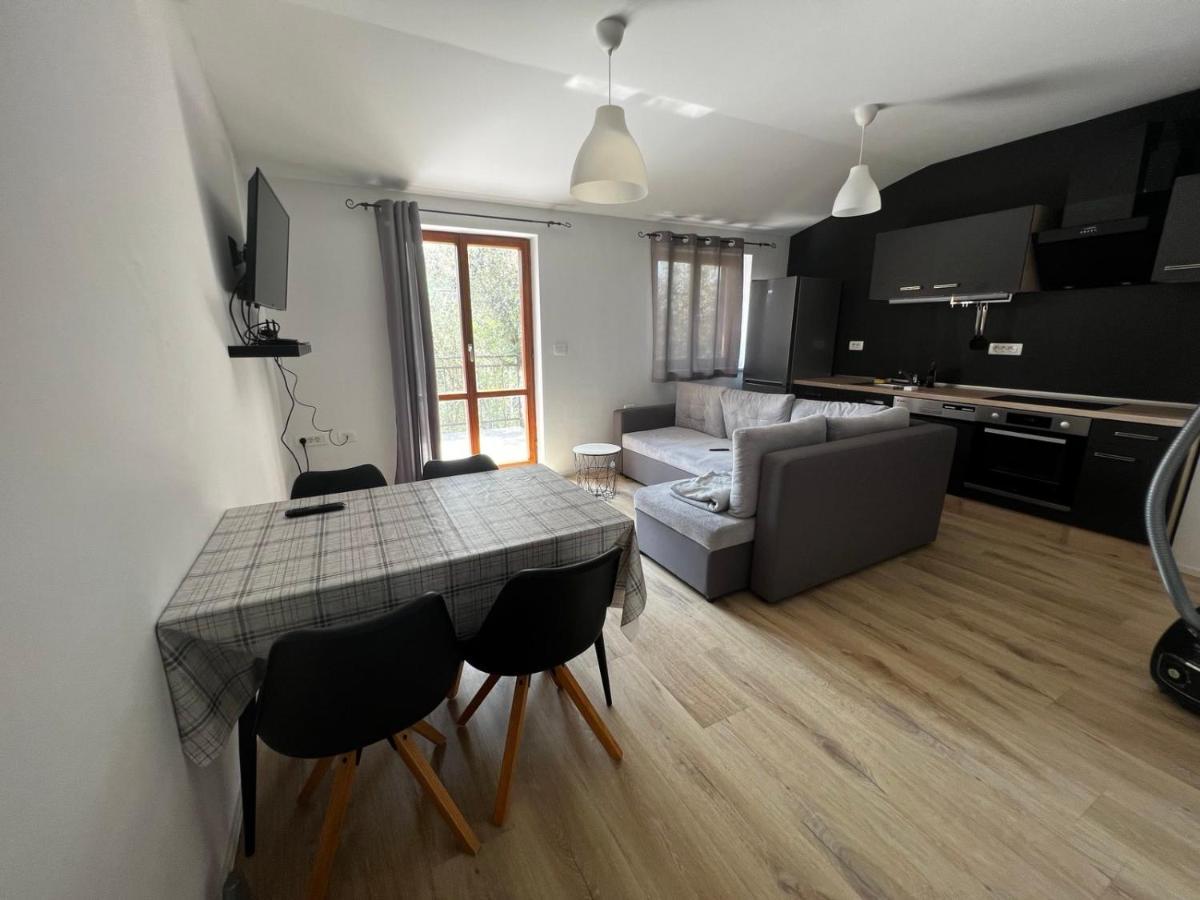 Danilo'S Apartments Копер Экстерьер фото