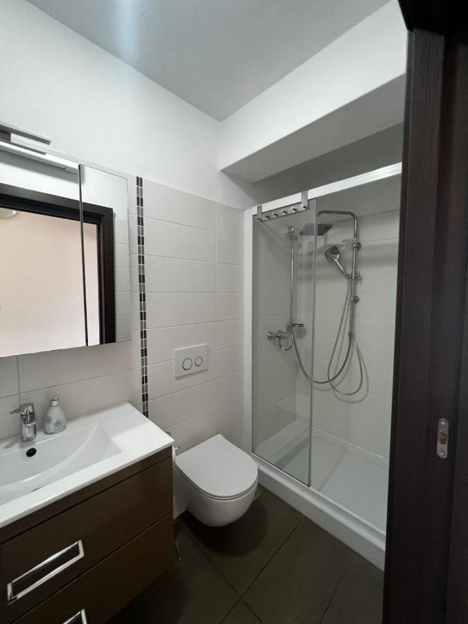 Danilo'S Apartments Копер Экстерьер фото
